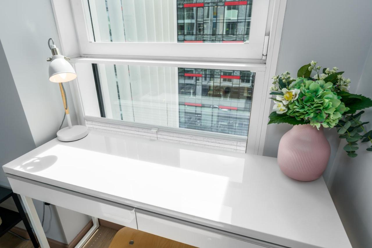 Apartments Poznan Towarowa by Renters Zewnętrze zdjęcie