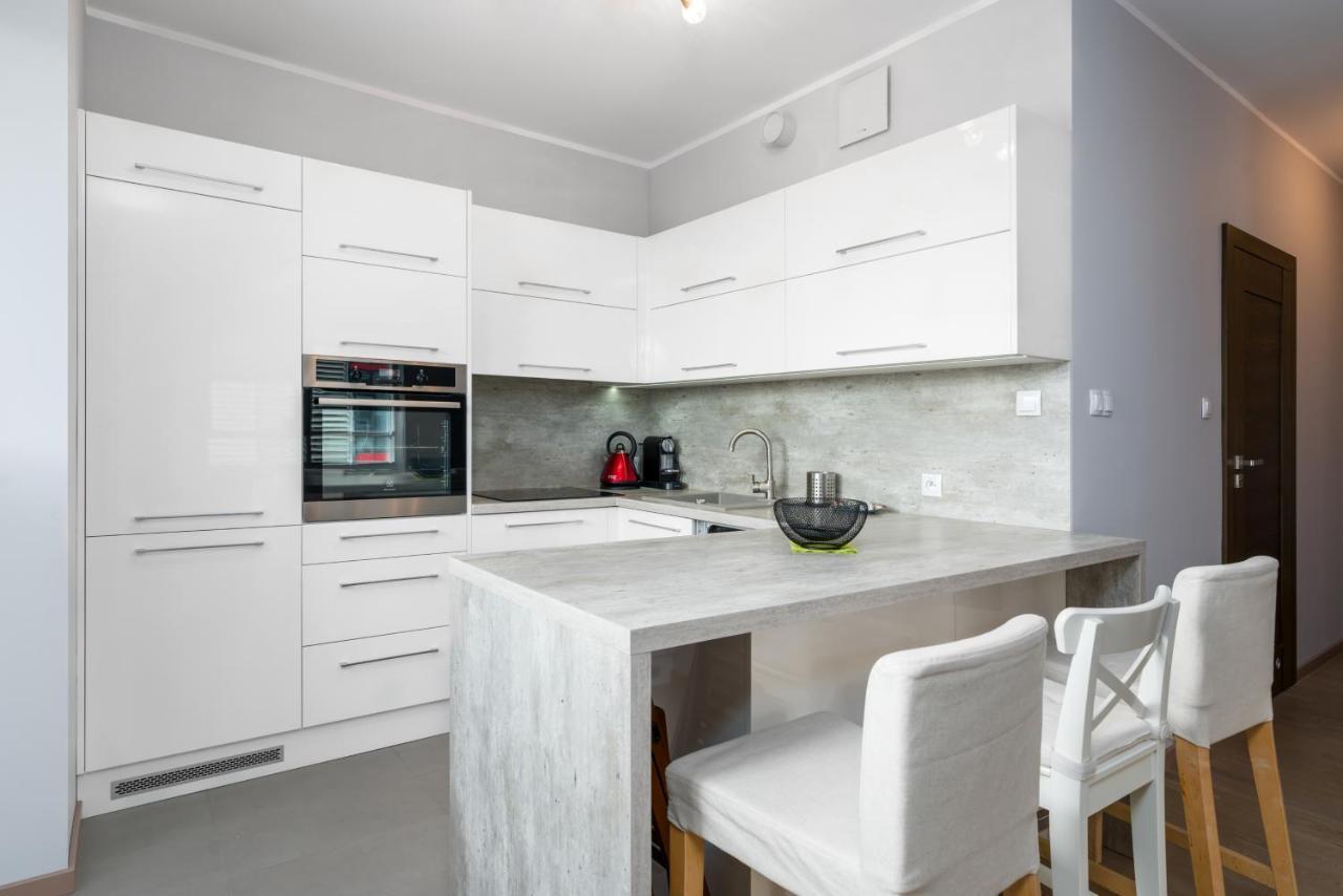 Apartments Poznan Towarowa by Renters Zewnętrze zdjęcie