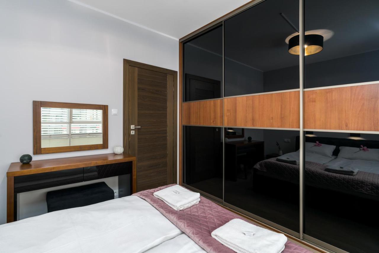 Apartments Poznan Towarowa by Renters Zewnętrze zdjęcie