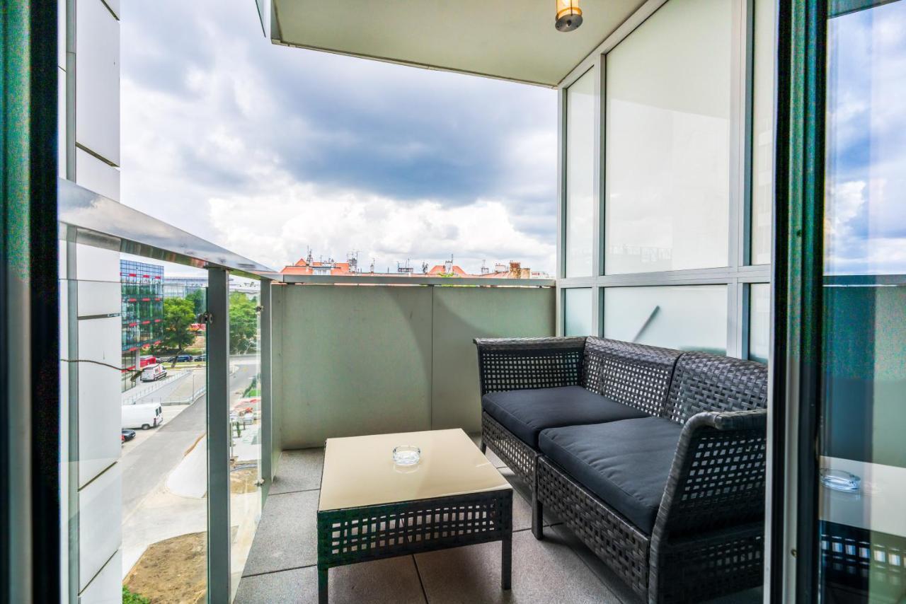 Apartments Poznan Towarowa by Renters Zewnętrze zdjęcie