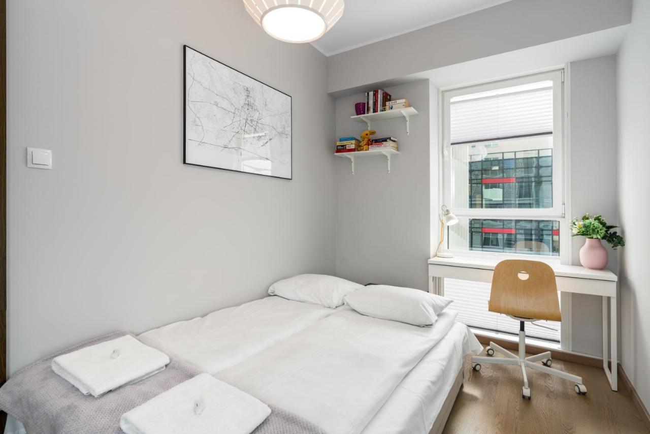 Apartments Poznan Towarowa by Renters Zewnętrze zdjęcie
