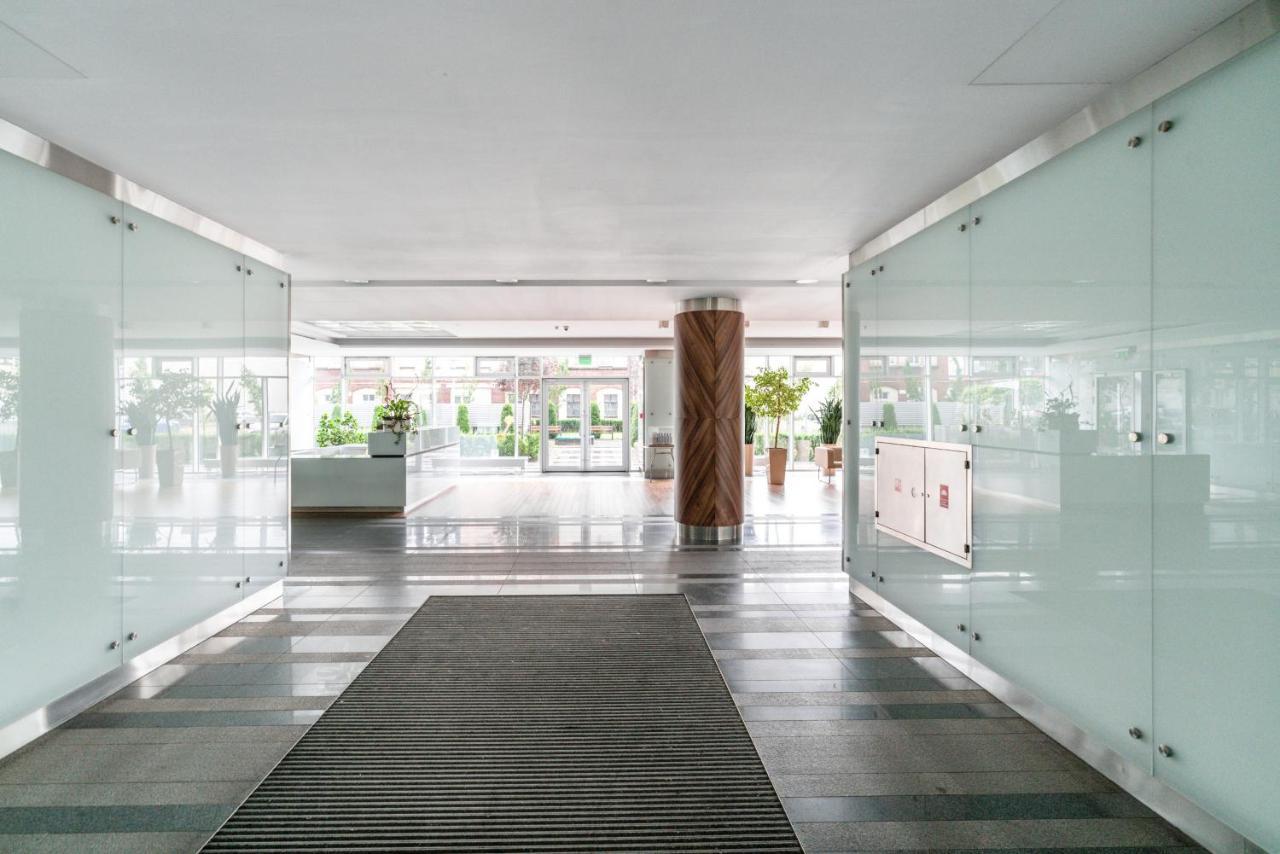 Apartments Poznan Towarowa by Renters Zewnętrze zdjęcie