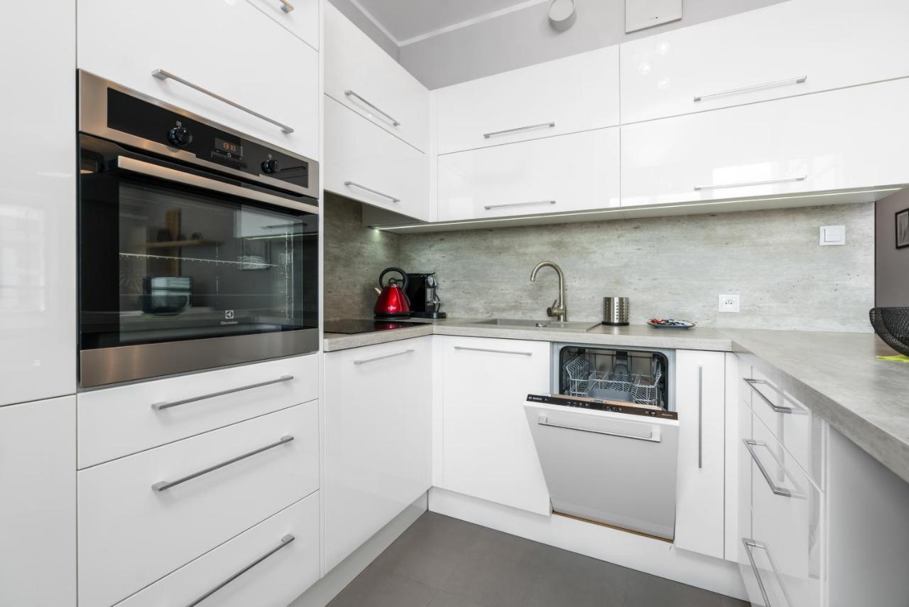 Apartments Poznan Towarowa by Renters Zewnętrze zdjęcie